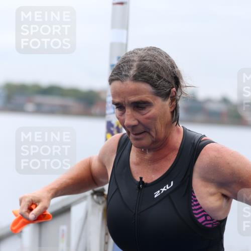 16.08.2026 - KN Förde Triathlon 2026 Antke Förster http://msf.ph/oto/9992832 16.08.2026 09:23:10 Schwimmen 223, 236, 258, 226, 236, 240 meine-sportfotos.de