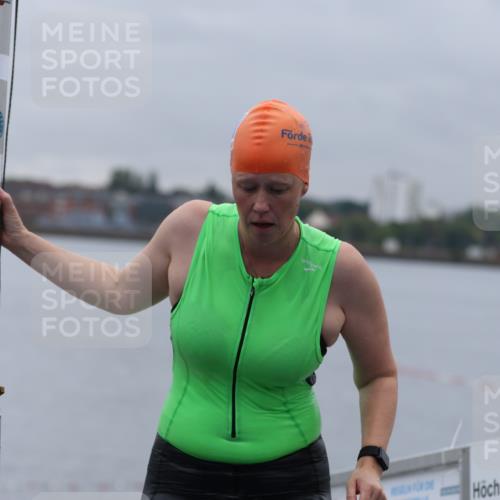 16.08.2026 - KN Förde Triathlon 2026 Antke Förster http://msf.ph/oto/9992840 16.08.2026 09:23:13 Schwimmen 223, 236, 258, 222, 226, 240, 252 meine-sportfotos.de