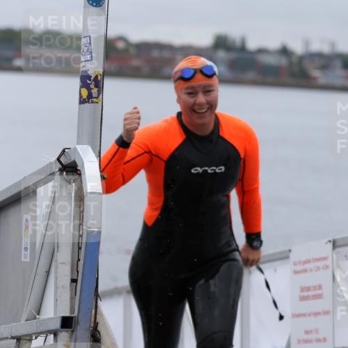 16.08.2026 - KN Förde Triathlon 2026 Antke Förster http://msf.ph/oto/9992845 16.08.2026 09:23:32 Schwimmen 223, 226, 236, 240, 134, 222, 246, 252 meine-sportfotos.de