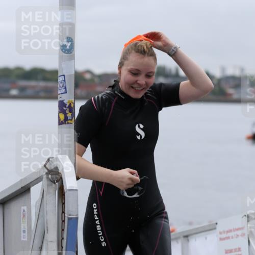 16.08.2026 - KN Förde Triathlon 2026 Antke Förster http://msf.ph/oto/9992882 16.08.2026 09:24:26 Schwimmen 238, 244, 251, 228, 238 meine-sportfotos.de