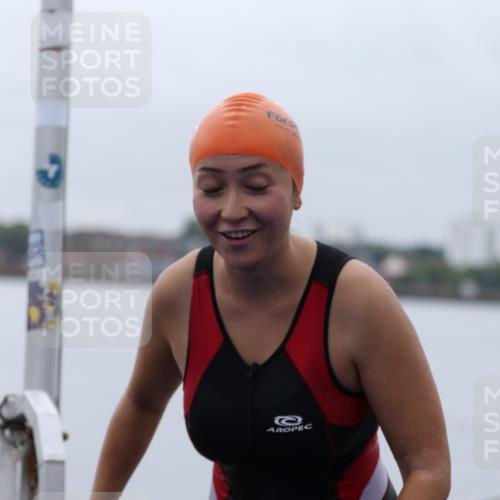 16.08.2026 - KN Förde Triathlon 2026 Antke Förster http://msf.ph/oto/9992921 16.08.2026 09:25:08 Schwimmen 227, 243, 245, 255, 805, 224, 254, 262 meine-sportfotos.de