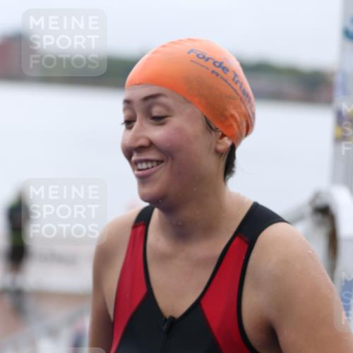 16.08.2026 - KN Förde Triathlon 2026 Antke Förster http://msf.ph/oto/9992923 16.08.2026 09:25:09 Schwimmen 227, 243, 245, 255, 805, 224, 254, 262 meine-sportfotos.de