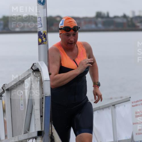 16.08.2026 - KN Förde Triathlon 2026 Antke Förster http://msf.ph/oto/9992955 16.08.2026 09:26:30 Schwimmen 259, 247, 250, 259 meine-sportfotos.de