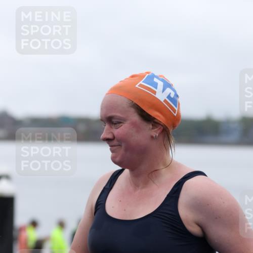 16.08.2026 - KN Förde Triathlon 2026 Antke Förster http://msf.ph/oto/9992976 16.08.2026 09:27:01 Schwimmen 247, 250, 253, 253, 263, 264, 266 meine-sportfotos.de