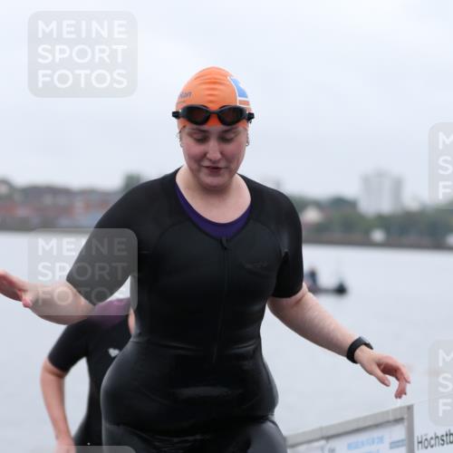 16.08.2026 - KN Förde Triathlon 2026 Antke Förster http://msf.ph/oto/9992985 16.08.2026 09:27:21 Schwimmen 253, 263, 264, 266, 128, 132, 256, 266 meine-sportfotos.de