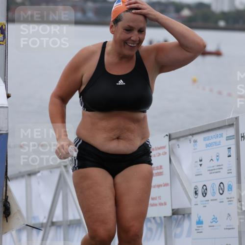 16.08.2026 - KN Förde Triathlon 2026 Antke Förster http://msf.ph/oto/9993004 16.08.2026 09:27:41 Schwimmen 128, 132, 256, 263, 266 meine-sportfotos.de