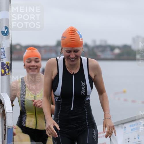 16.08.2026 - KN Förde Triathlon 2026 Antke Förster http://msf.ph/oto/9993018 16.08.2026 09:29:22 Schwimmen 233, 260, 233, 234, 267 meine-sportfotos.de