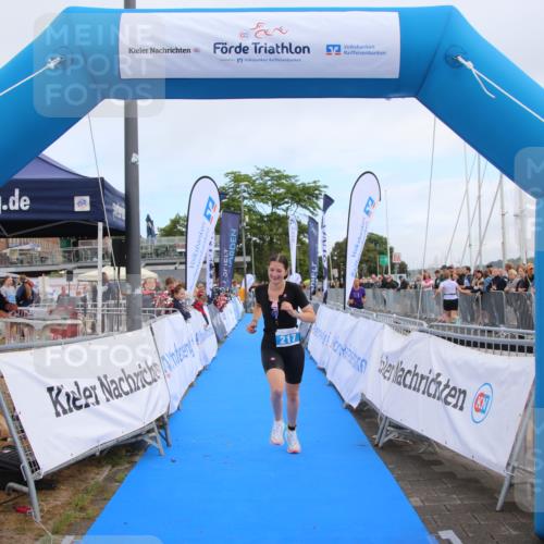 16.08.2026 - KN Förde Triathlon 2026 Markus Tischler http://msf.ph/oto/9993041 16.08.2026 10:35:38 Ziel 217, 217 meine-sportfotos.de