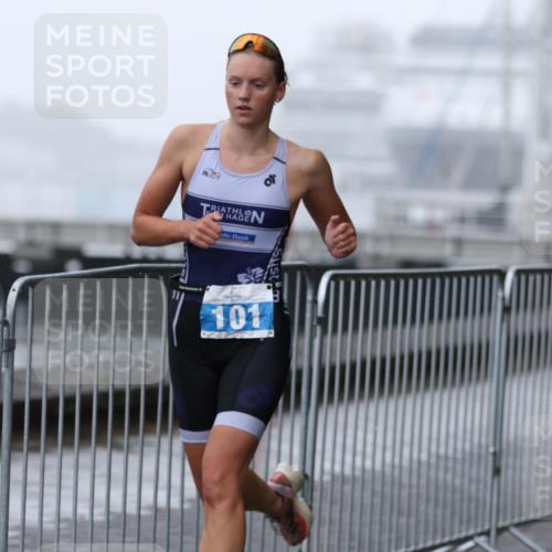 16.08.2026 - KN Förde Triathlon 2026 Antke Förster http://msf.ph/oto/9993057 16.08.2026 09:51:04 Laufen  meine-sportfotos.de