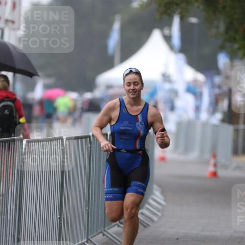 16.08.2026 - KN Förde Triathlon 2026 Antke Förster http://msf.ph/oto/9993067 16.08.2026 09:54:38 Laufen  meine-sportfotos.de