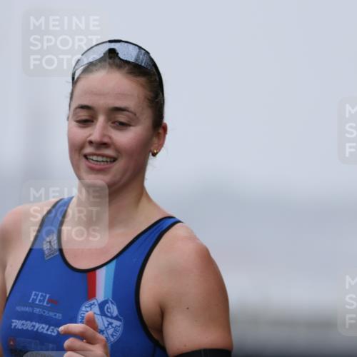 16.08.2026 - KN Förde Triathlon 2026 Antke Förster http://msf.ph/oto/9993073 16.08.2026 09:54:43 Laufen  meine-sportfotos.de