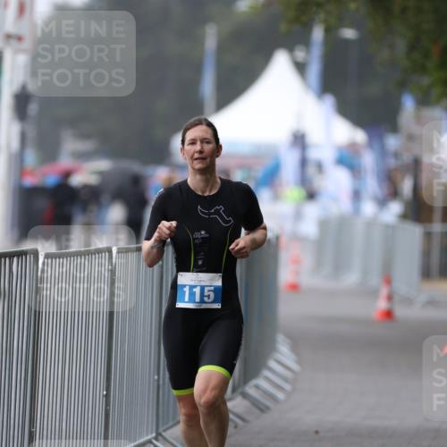 16.08.2026 - KN Förde Triathlon 2026 Antke Förster http://msf.ph/oto/9993081 16.08.2026 09:57:38 Laufen  meine-sportfotos.de