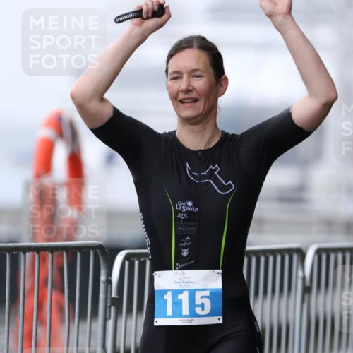16.08.2026 - KN Förde Triathlon 2026 Antke Förster http://msf.ph/oto/9993084 16.08.2026 09:57:41 Laufen  meine-sportfotos.de