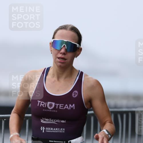 16.08.2026 - KN Förde Triathlon 2026 Antke Förster http://msf.ph/oto/9993102 16.08.2026 09:58:53 Laufen  meine-sportfotos.de