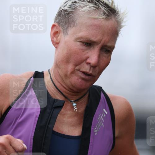 16.08.2026 - KN Förde Triathlon 2026 Antke Förster http://msf.ph/oto/9993120 16.08.2026 10:02:11 Laufen  meine-sportfotos.de