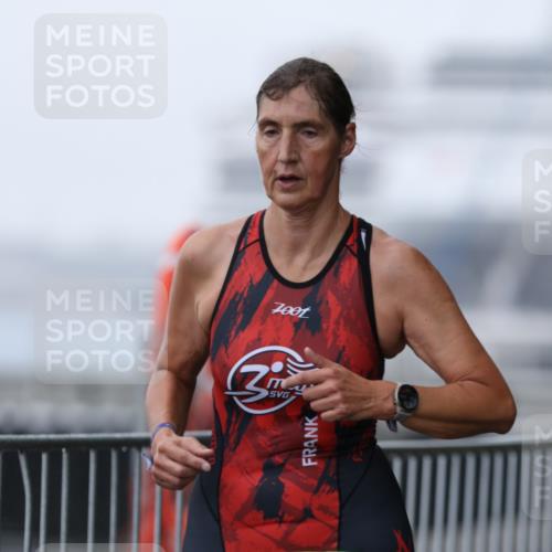 16.08.2026 - KN Förde Triathlon 2026 Antke Förster http://msf.ph/oto/9993154 16.08.2026 10:03:41 Laufen  meine-sportfotos.de