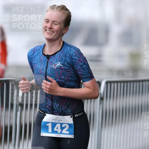 16.08.2026 - KN Förde Triathlon 2026 Antke Förster http://msf.ph/oto/9993168 16.08.2026 10:04:05 Laufen  meine-sportfotos.de