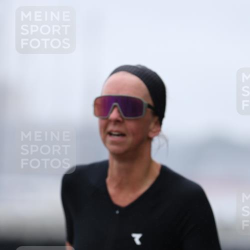 16.08.2026 - KN Förde Triathlon 2026 Antke Förster http://msf.ph/oto/9993235 16.08.2026 10:06:02 Laufen  meine-sportfotos.de