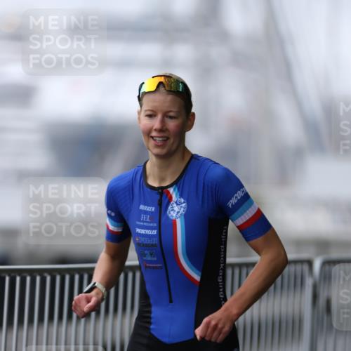 16.08.2026 - KN Förde Triathlon 2026 Antke Förster http://msf.ph/oto/9993258 16.08.2026 10:06:47 Laufen  meine-sportfotos.de