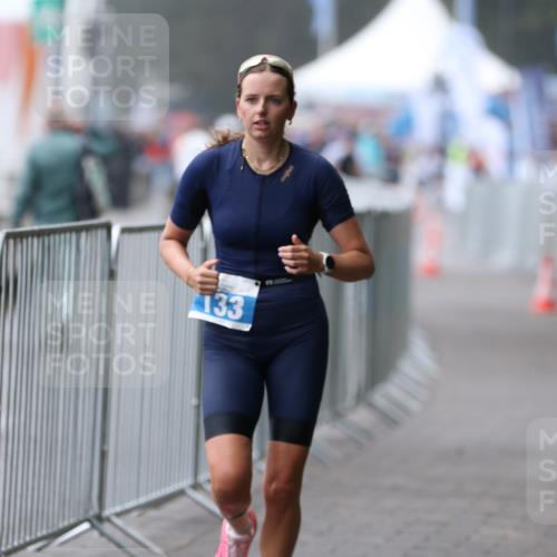 16.08.2026 - KN Förde Triathlon 2026 Antke Förster http://msf.ph/oto/9993265 16.08.2026 10:07:06 Laufen  meine-sportfotos.de
