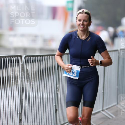 16.08.2026 - KN Förde Triathlon 2026 Antke Förster http://msf.ph/oto/9993267 16.08.2026 10:07:06 Laufen  meine-sportfotos.de
