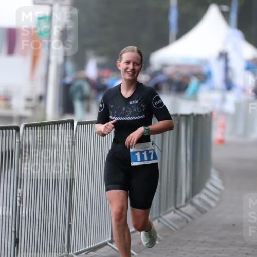 16.08.2026 - KN Förde Triathlon 2026 Antke Förster http://msf.ph/oto/9993295 16.08.2026 10:07:47 Laufen  meine-sportfotos.de