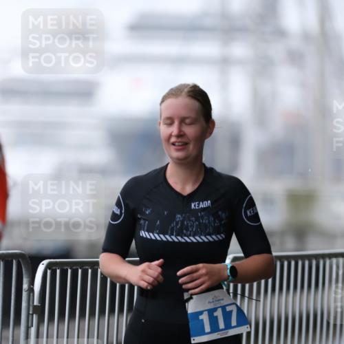 16.08.2026 - KN Förde Triathlon 2026 Antke Förster http://msf.ph/oto/9993299 16.08.2026 10:07:50 Laufen  meine-sportfotos.de