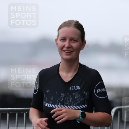 16.08.2026 - KN Förde Triathlon 2026 Antke Förster http://msf.ph/oto/9993302 16.08.2026 10:07:51 Laufen  meine-sportfotos.de