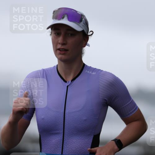 16.08.2026 - KN Förde Triathlon 2026 Antke Förster http://msf.ph/oto/9993313 16.08.2026 10:08:38 Laufen  meine-sportfotos.de