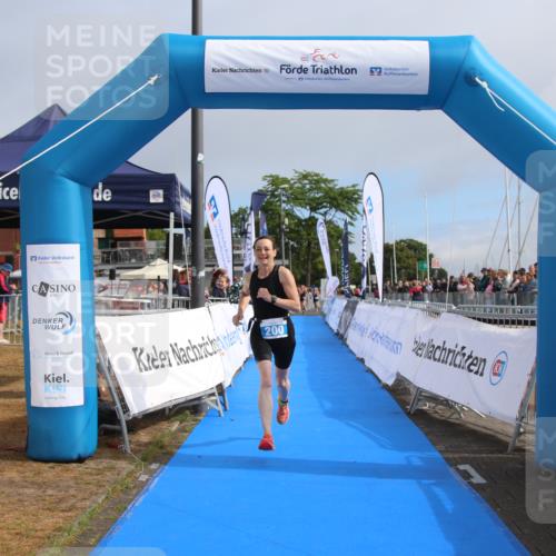 16.08.2026 - KN Förde Triathlon 2026 Markus Tischler http://msf.ph/oto/9993323 16.08.2026 10:38:42 Ziel 200, 200 meine-sportfotos.de