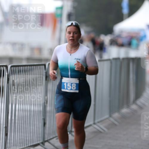 16.08.2026 - KN Förde Triathlon 2026 Antke Förster http://msf.ph/oto/9993373 16.08.2026 10:09:58 Laufen  meine-sportfotos.de