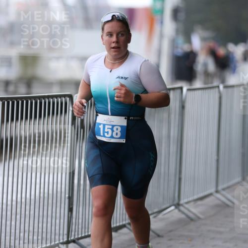 16.08.2026 - KN Förde Triathlon 2026 Antke Förster http://msf.ph/oto/9993374 16.08.2026 10:09:58 Laufen  meine-sportfotos.de