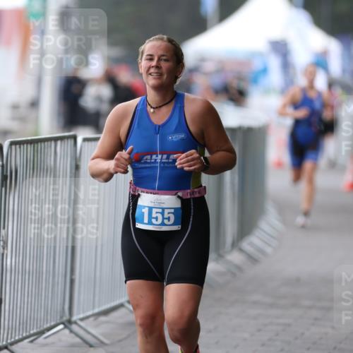 16.08.2026 - KN Förde Triathlon 2026 Antke Förster http://msf.ph/oto/9993381 16.08.2026 10:10:03 Laufen  meine-sportfotos.de