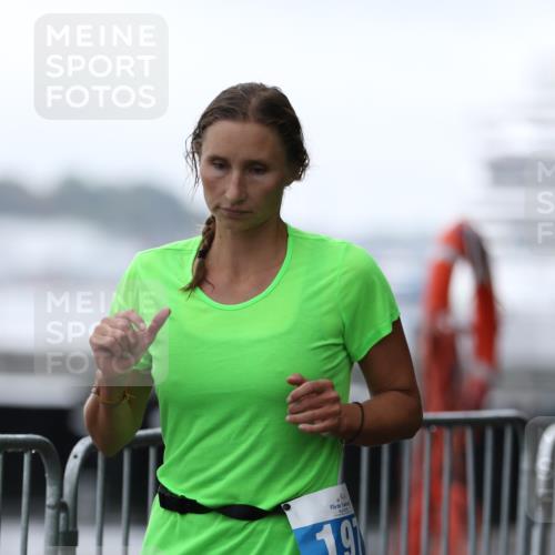 16.08.2026 - KN Förde Triathlon 2026 Antke Förster http://msf.ph/oto/9993435 16.08.2026 10:11:06 Laufen  meine-sportfotos.de