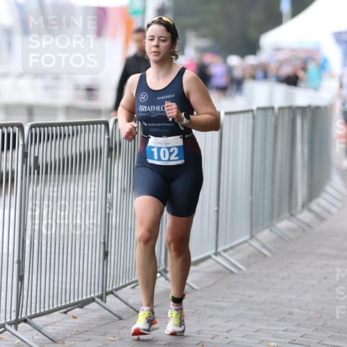 16.08.2026 - KN Förde Triathlon 2026 Antke Förster http://msf.ph/oto/9993459 16.08.2026 10:11:26 Laufen  meine-sportfotos.de