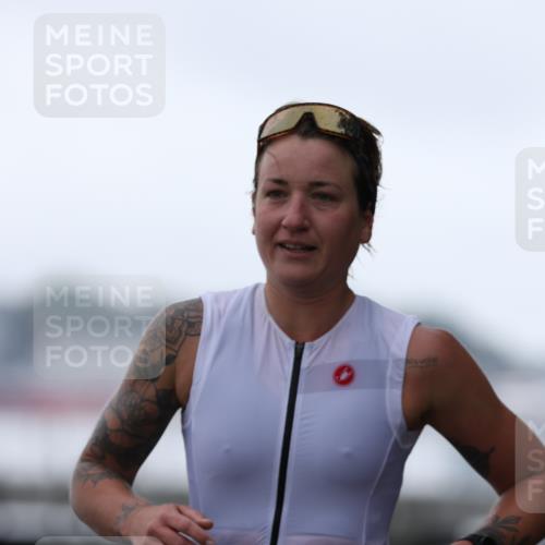16.08.2026 - KN Förde Triathlon 2026 Antke Förster http://msf.ph/oto/9993475 16.08.2026 10:11:42 Laufen  meine-sportfotos.de