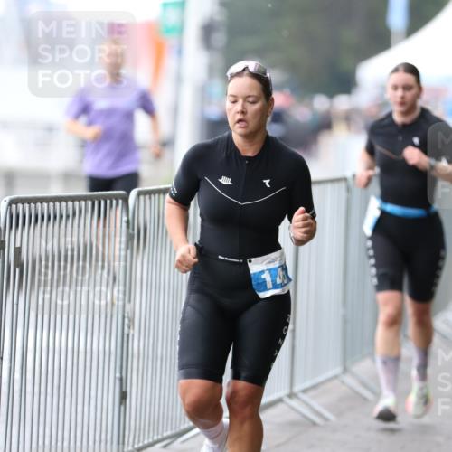 16.08.2026 - KN Förde Triathlon 2026 Antke Förster http://msf.ph/oto/9993477 16.08.2026 10:11:54 Laufen  meine-sportfotos.de