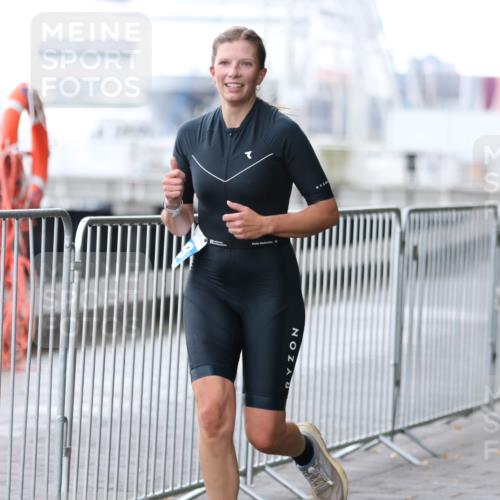 16.08.2026 - KN Förde Triathlon 2026 Antke Förster http://msf.ph/oto/9993526 16.08.2026 10:13:11 Laufen  meine-sportfotos.de