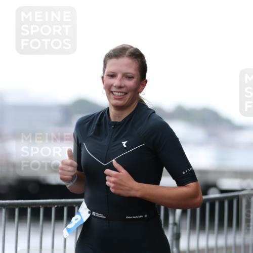 16.08.2026 - KN Förde Triathlon 2026 Antke Förster http://msf.ph/oto/9993527 16.08.2026 10:13:12 Laufen  meine-sportfotos.de