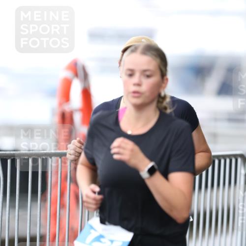 16.08.2026 - KN Förde Triathlon 2026 Antke Förster http://msf.ph/oto/9993553 16.08.2026 10:13:51 Laufen  meine-sportfotos.de
