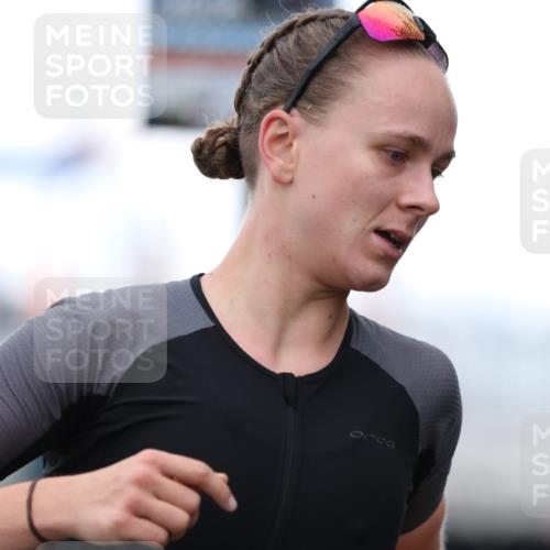 16.08.2026 - KN Förde Triathlon 2026 Antke Förster http://msf.ph/oto/9993573 16.08.2026 10:14:23 Laufen  meine-sportfotos.de