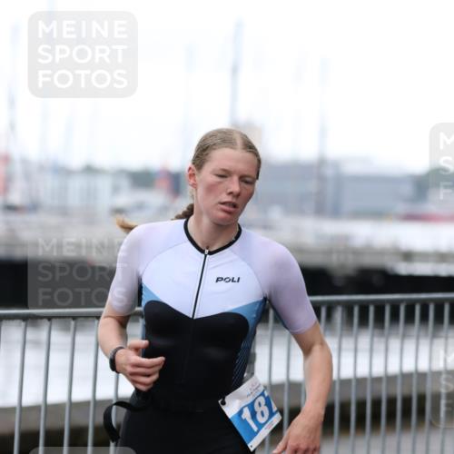 16.08.2026 - KN Förde Triathlon 2026 Antke Förster http://msf.ph/oto/9993576 16.08.2026 10:14:25 Laufen  meine-sportfotos.de