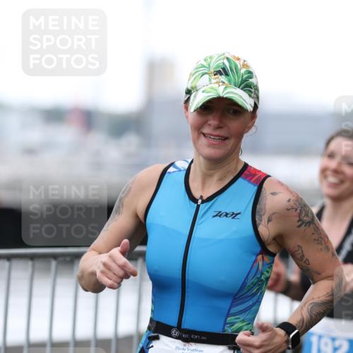16.08.2026 - KN Förde Triathlon 2026 Antke Förster http://msf.ph/oto/9993600 16.08.2026 10:15:01 Laufen  meine-sportfotos.de