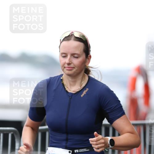 16.08.2026 - KN Förde Triathlon 2026 Antke Förster http://msf.ph/oto/9993616 16.08.2026 10:15:39 Laufen  meine-sportfotos.de