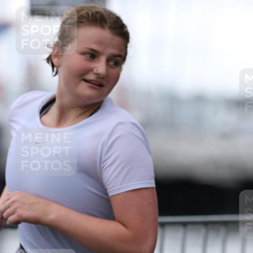16.08.2026 - KN Förde Triathlon 2026 Antke Förster http://msf.ph/oto/9993635 16.08.2026 10:16:14 Laufen  meine-sportfotos.de