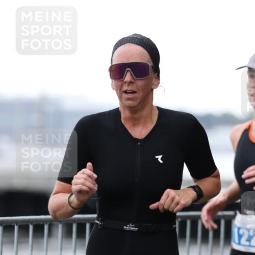 16.08.2026 - KN Förde Triathlon 2026 Antke Förster http://msf.ph/oto/9993642 16.08.2026 10:16:20 Laufen  meine-sportfotos.de