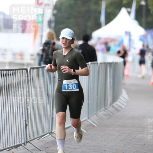 16.08.2026 - KN Förde Triathlon 2026 Antke Förster http://msf.ph/oto/9993679 16.08.2026 10:17:16 Laufen  meine-sportfotos.de