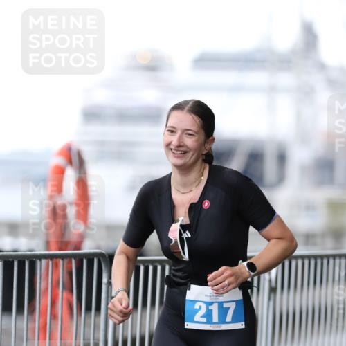 16.08.2026 - KN Förde Triathlon 2026 Antke Förster http://msf.ph/oto/9993689 16.08.2026 10:17:25 Laufen  meine-sportfotos.de