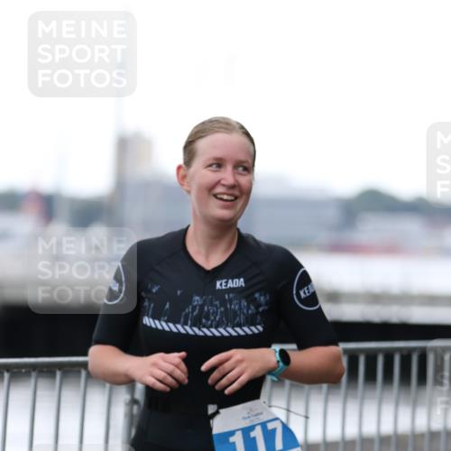 16.08.2026 - KN Förde Triathlon 2026 Antke Förster http://msf.ph/oto/9993715 16.08.2026 10:17:55 Laufen  meine-sportfotos.de