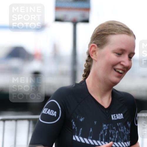 16.08.2026 - KN Förde Triathlon 2026 Antke Förster http://msf.ph/oto/9993718 16.08.2026 10:17:56 Laufen  meine-sportfotos.de